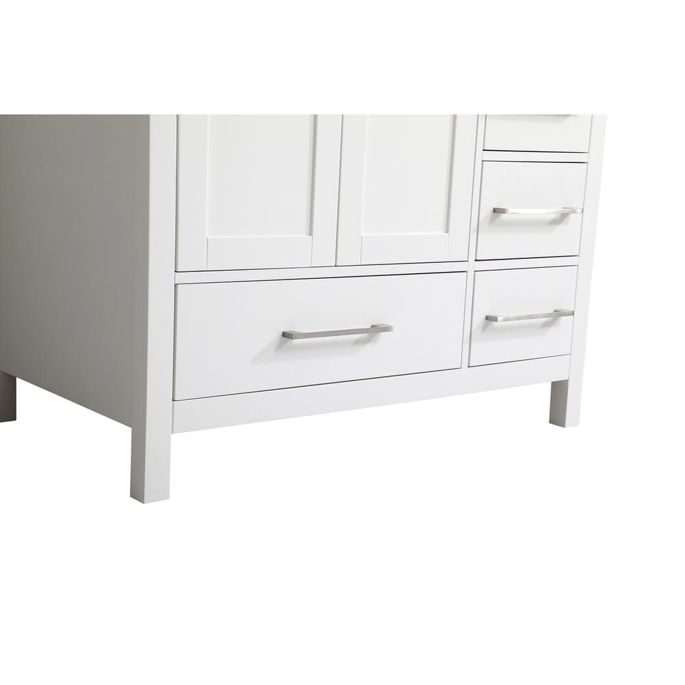 36 inch Single Bathroom Vanity in White. Picture 11