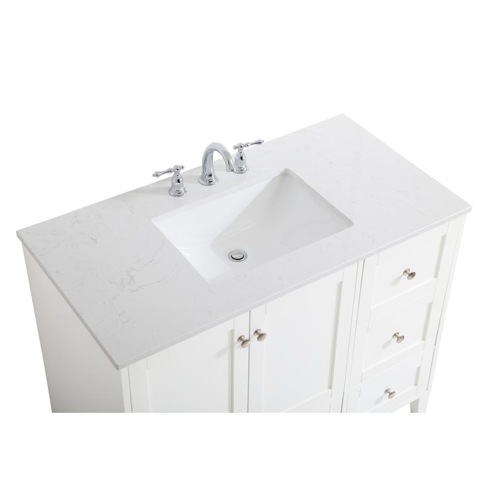 42 inch Single Bathroom Vanity in White. Picture 10