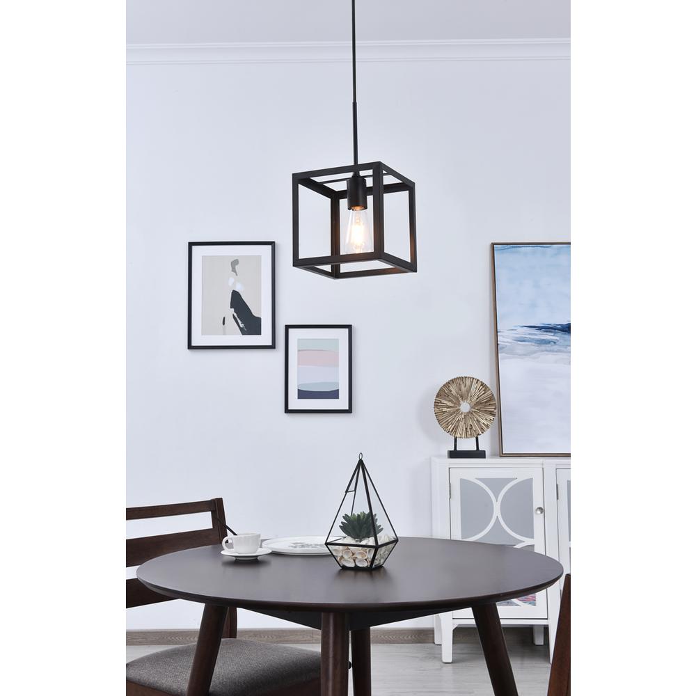Resolute 1 light black Pendant. Picture 13