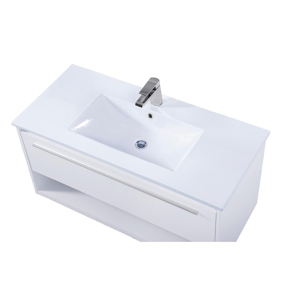 40 inch  Single Bathroom Floating Vanity in White. Picture 9