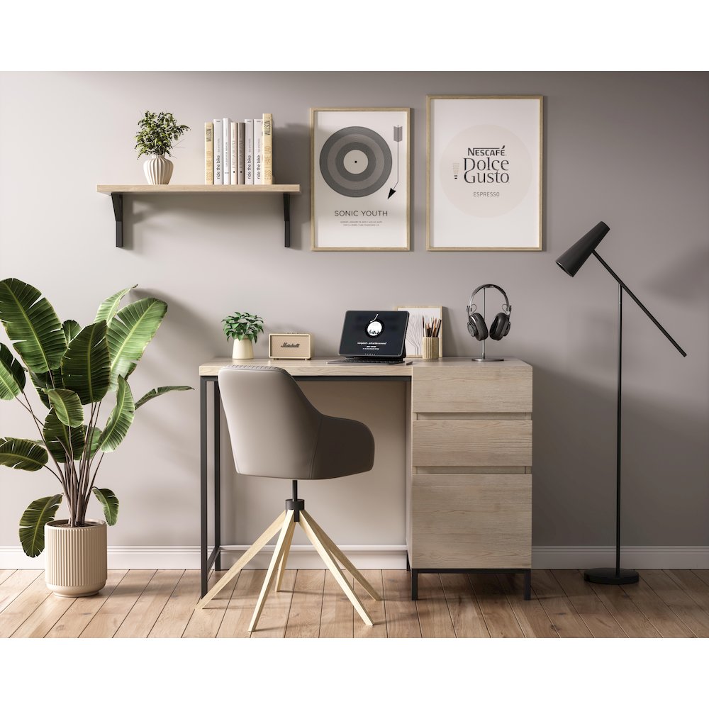 Emerson 42 inch Desk in Mango Wood. Picture 6