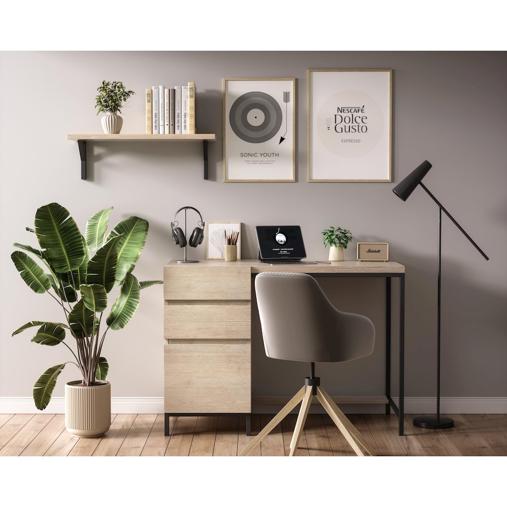 Emerson 42 inch Desk in Mango Wood. Picture 7