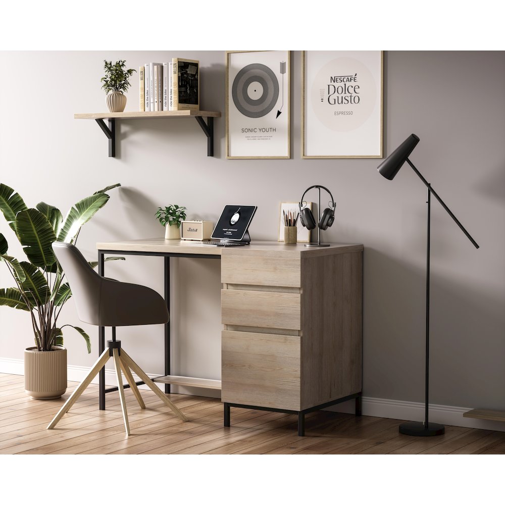 Emerson 42 inch Desk in Mango Wood. Picture 9