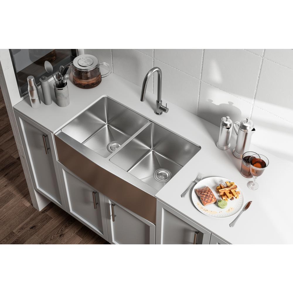 Stainless Steel farmhouse kitchen double sink L33'' x W21'' x H10". Picture 4