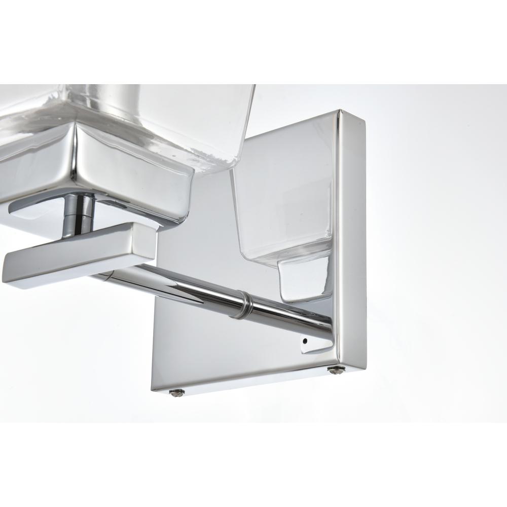Merrick 1 light Chrome and Clear Bath Sconce. Picture 6