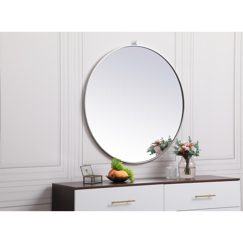Metal frame round mirror with decorative hook 39 inch in silver. Picture 2