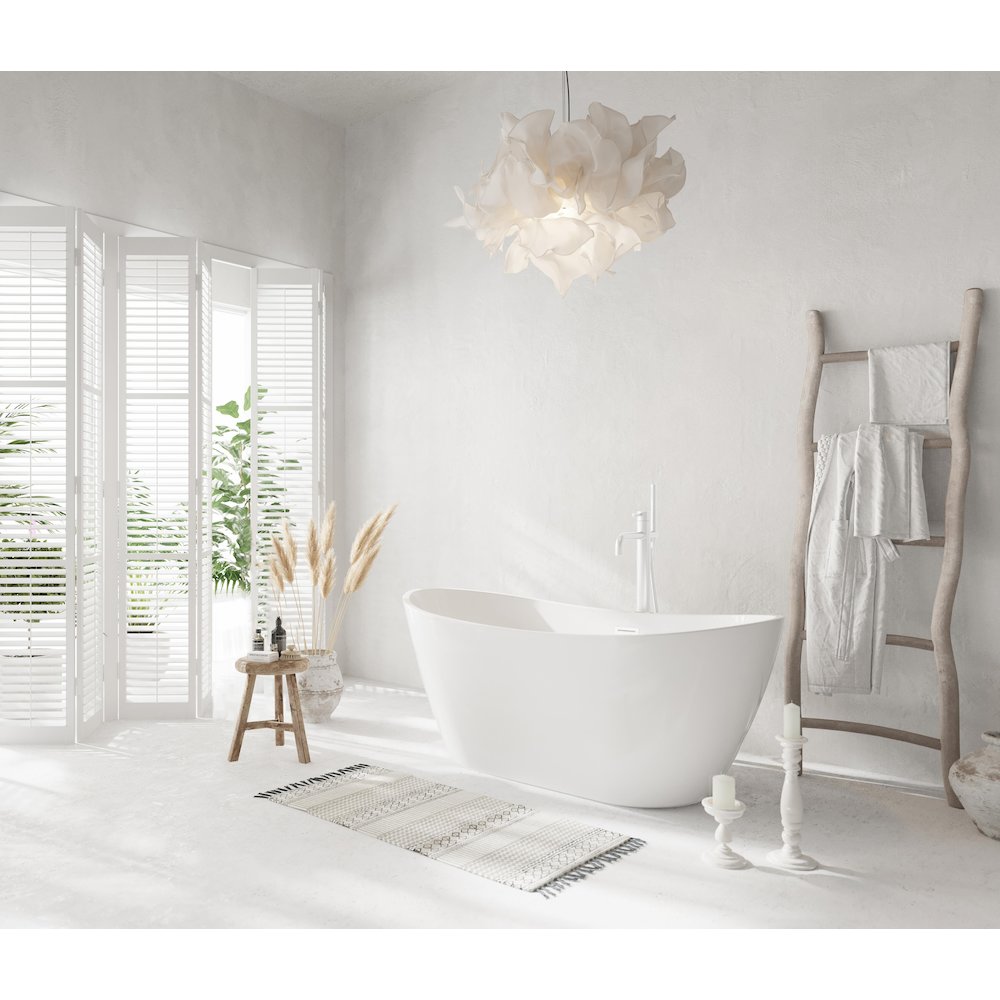 59 inch Soaking Bathtub in Glossy White with Polished White Trim. Picture 3