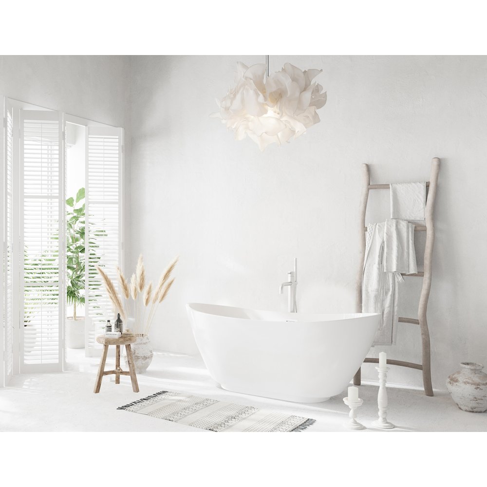 62 inch Soaking Bathtub in Glossy White with Polished White Trim. Picture 3