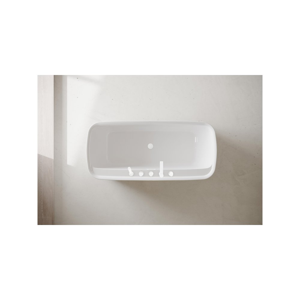 67 inch Soaking Bathtub in Glossy White with Polished White Trim. Picture 9