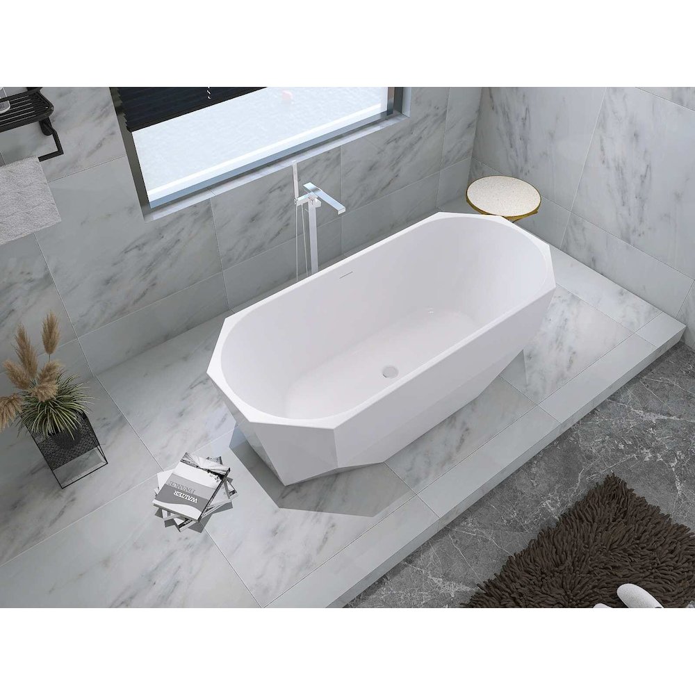 67 inch Soaking diamond style bathtub in glossy white and polished chrome. Picture 7