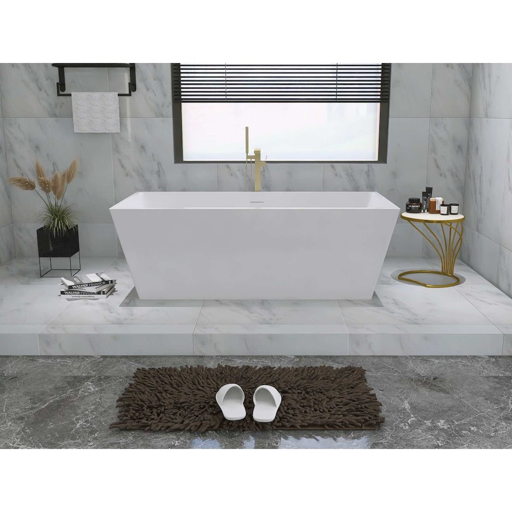 67 inch Soaking rectangular bathtub in glossy white and brushed gold. Picture 5