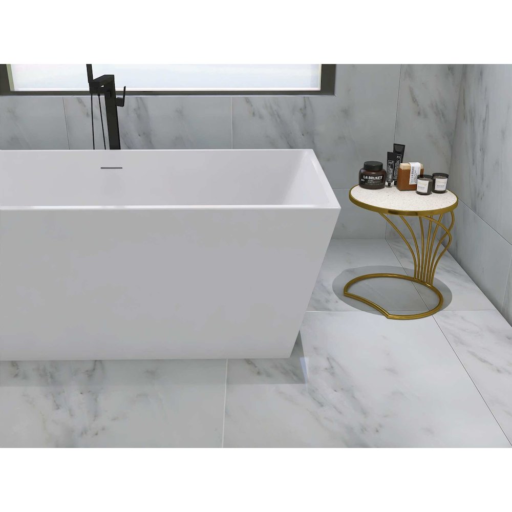 67 inch Soaking rectangular bathtub in glossy white and matte black. Picture 8