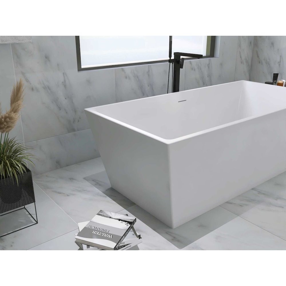 67 inch Soaking rectangular bathtub in glossy white and matte black. Picture 9