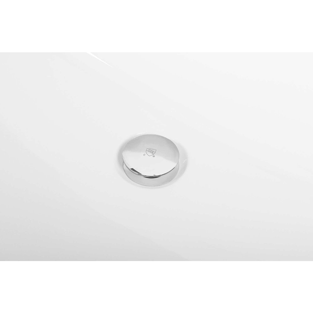 67 inch Soaking rectangular bathtub in glossy white and polished chrome. Picture 12