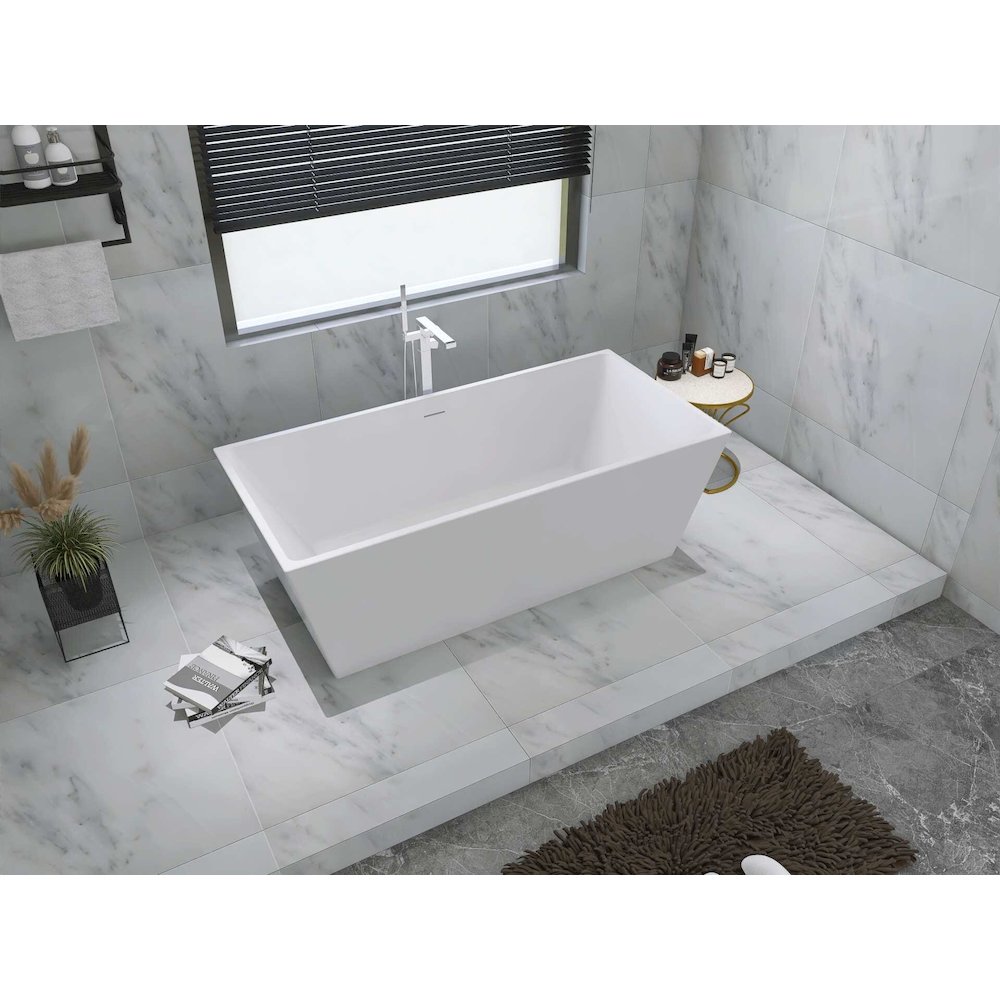 67 inch Soaking rectangular bathtub in glossy white and polished chrome. Picture 6