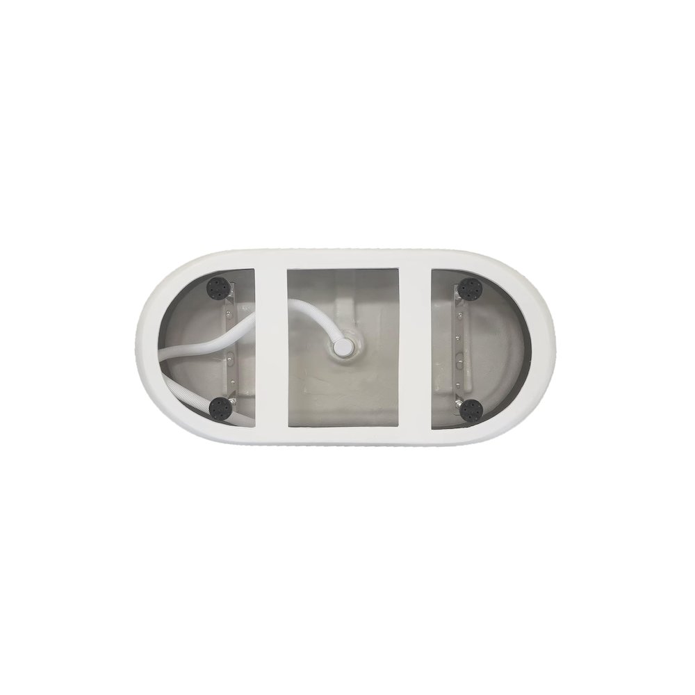 67 inch Bathtub in Glossy White with Matte Black Trim. Picture 7