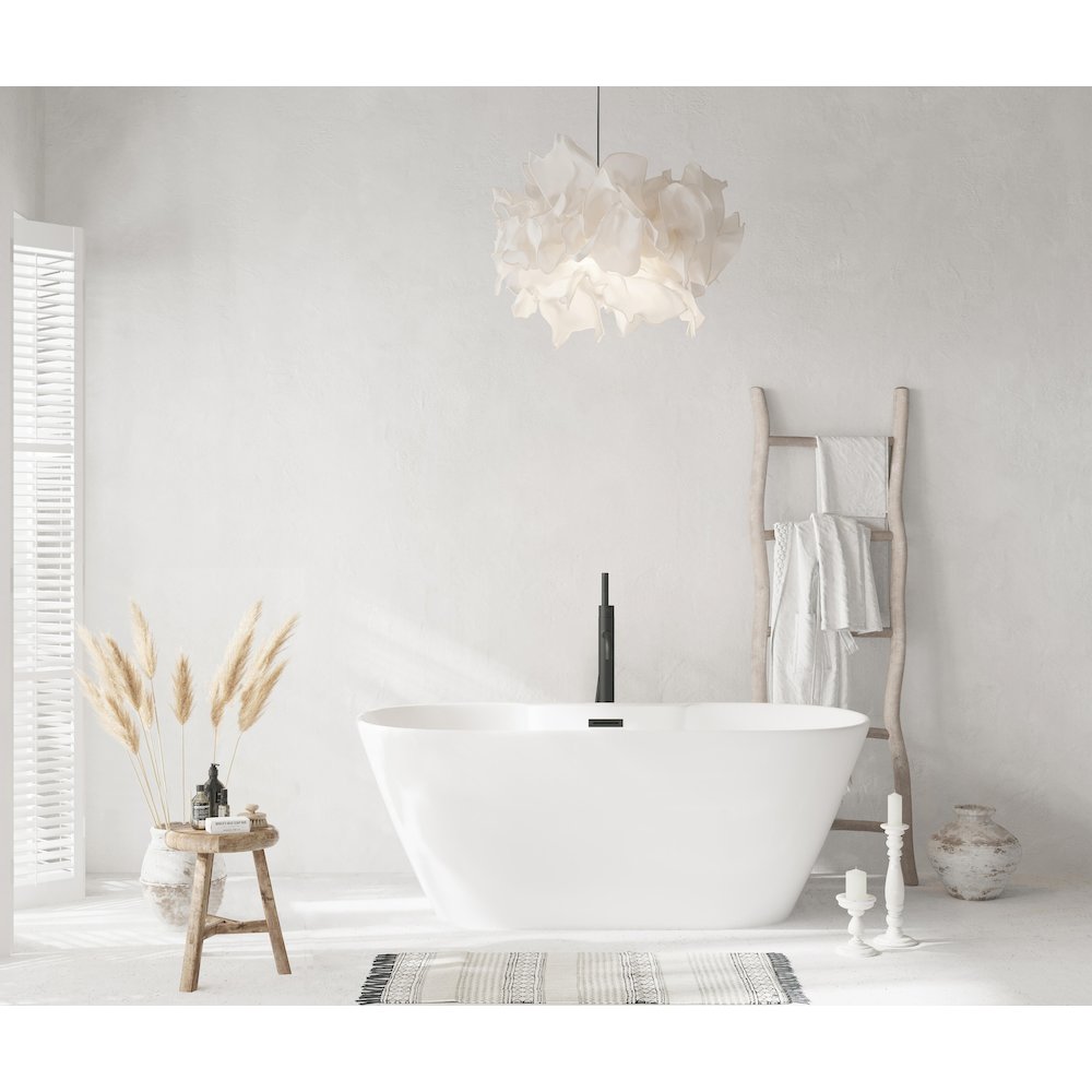 59 inch Bathtub in Glossy White with Matte Black Trim. Picture 2