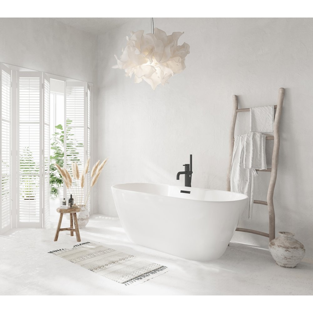 59 inch Bathtub in Glossy White with Matte Black Trim. Picture 3