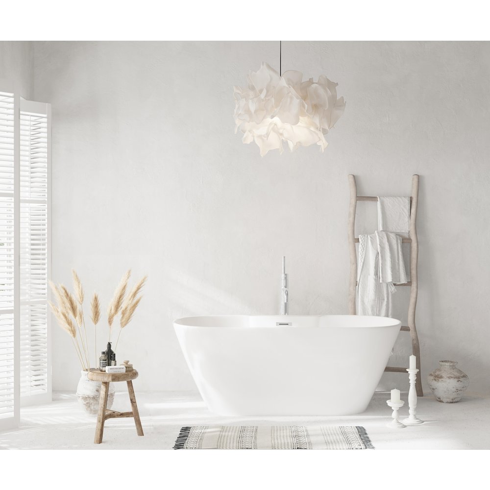 59 inch Bathtub in Glossy White with Chrome Trim. Picture 2