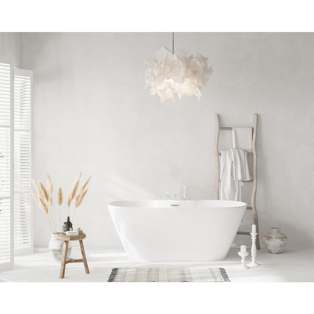 59 inch Bathtub in Glossy White with Chrome Trim. Picture 9