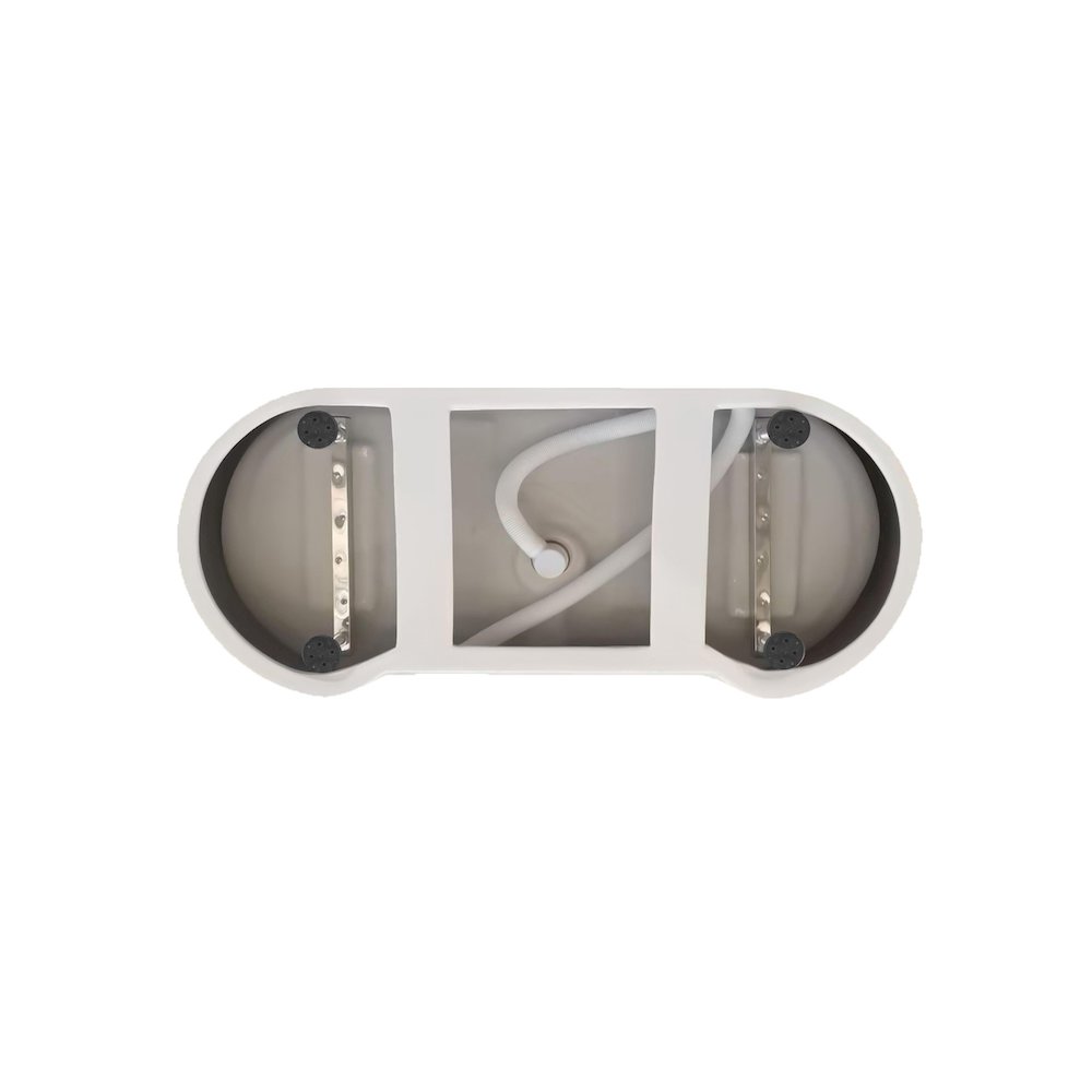 67 inch Bathtub in Glossy White with Brushed Nickel Trim. Picture 7