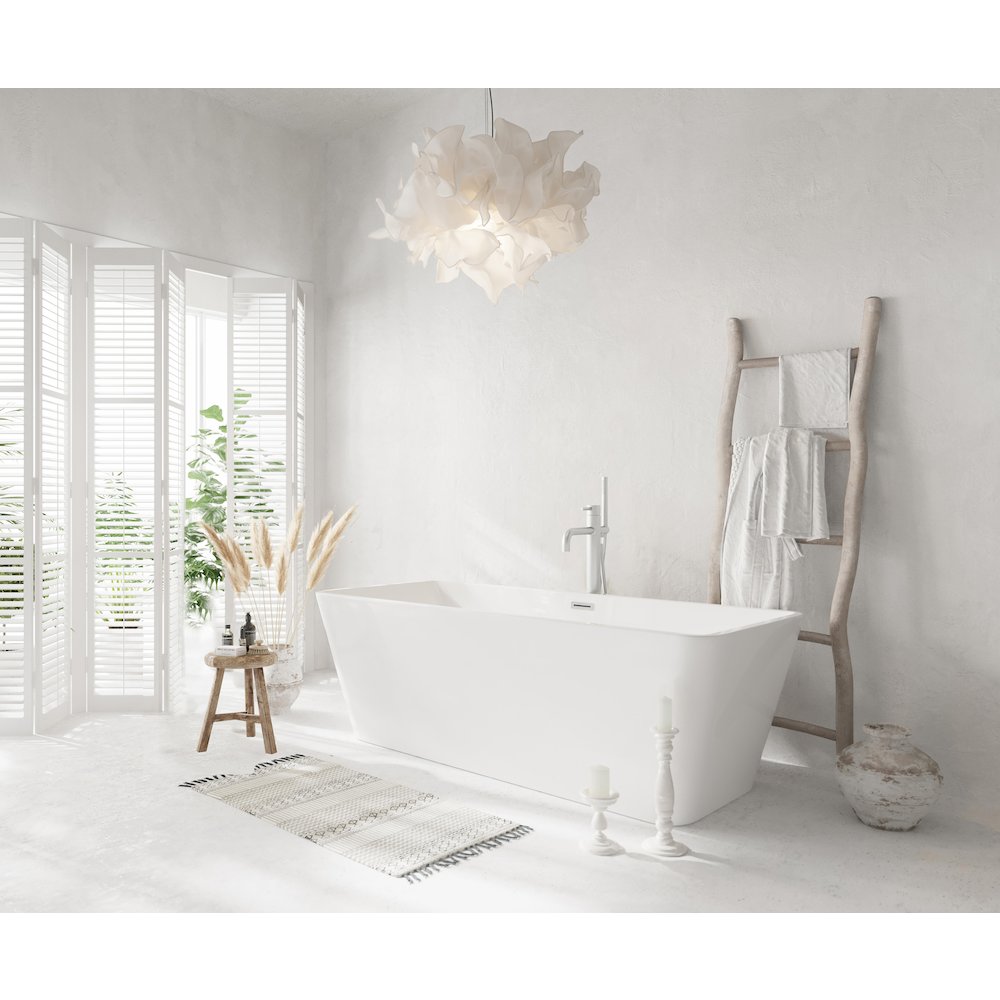 67 inch Bathtub in Glossy White with Brushed Nickel Trim. Picture 3