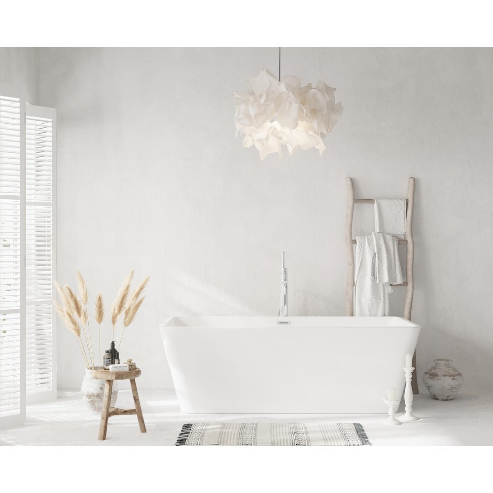 67 inch Bathtub in Glossy White with Chrome Trim. Picture 2