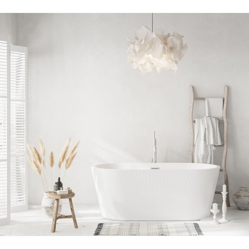 59 inch Bathtub in Glossy White with Brushed Nickel Trim. Picture 2