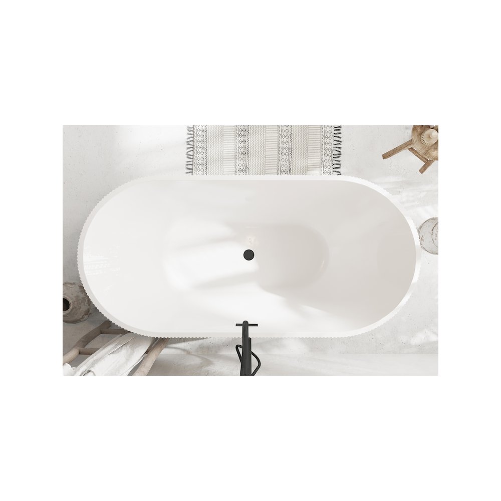 67 inch Bathtub in Glossy White with Matte Black Trim. Picture 4