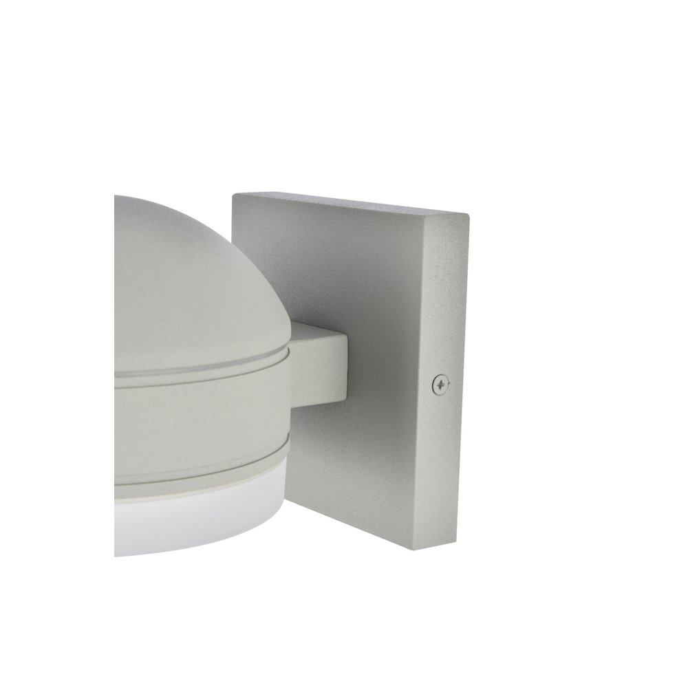Raine Integrated Led Wall Sconce In Silver. Picture 5