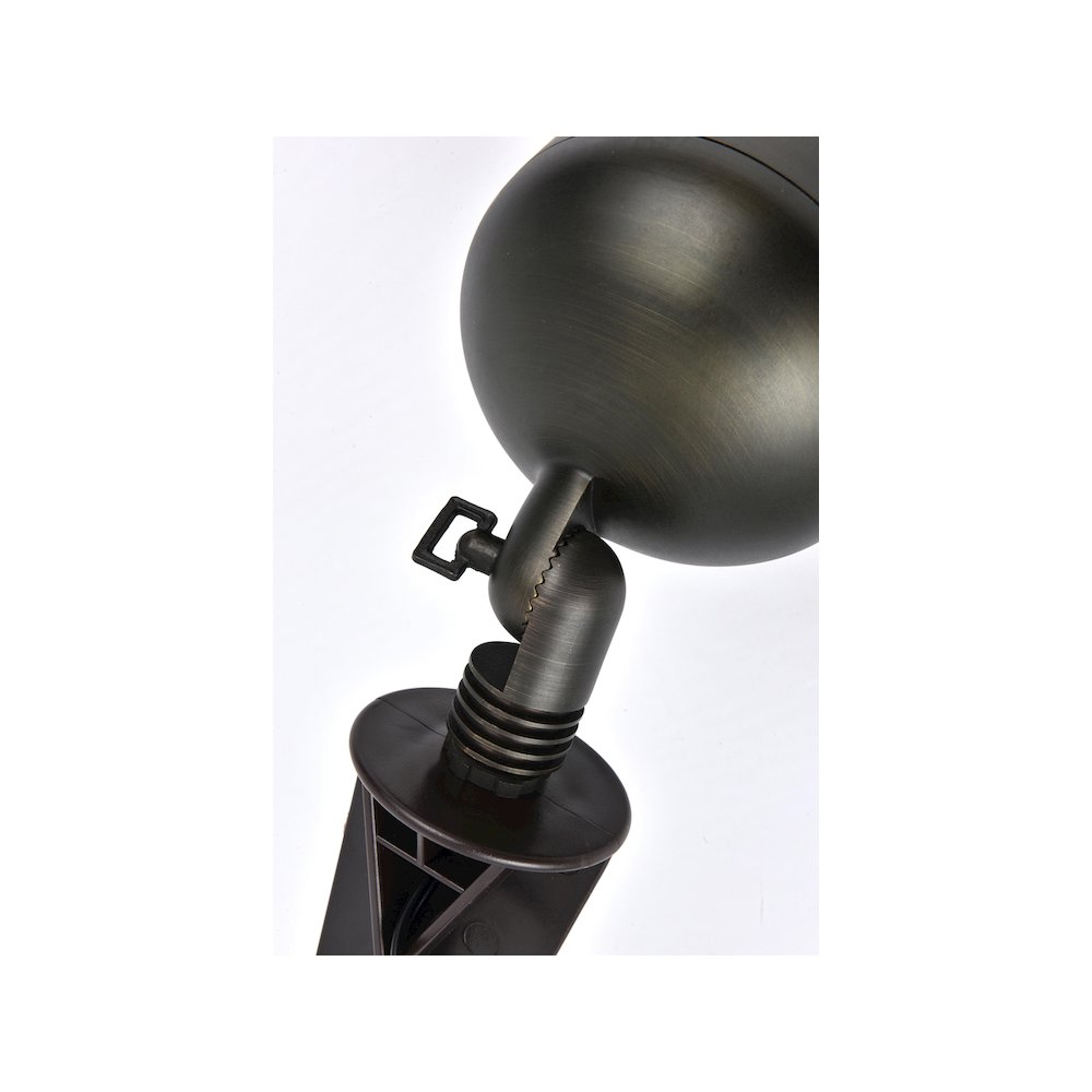 Outdoor 12V Cast Brass wide spot light 4.75 inch x 8 inch in Dark Bronze. Picture 5