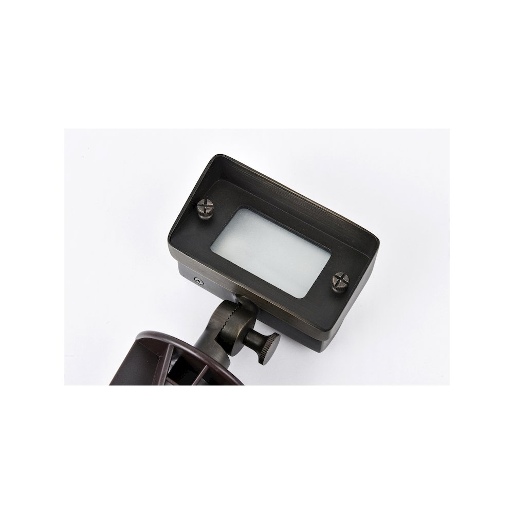 Outdoor 12V Cast Brass flood light 2 inch L x 4 inch W x 6 inch H in Dark Bronze. Picture 4