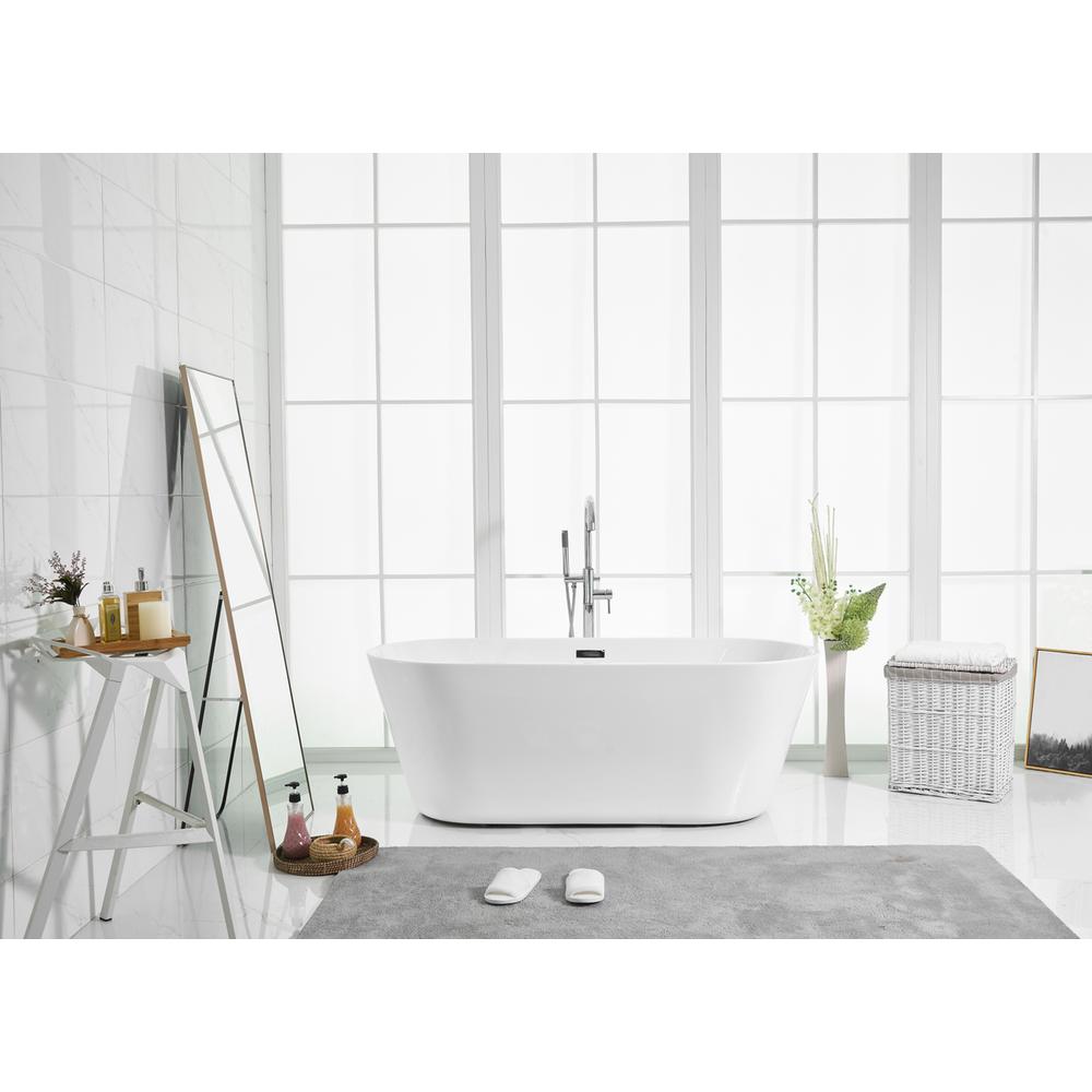 65 inch soaking roll top bathtub in glossy white. Picture 14