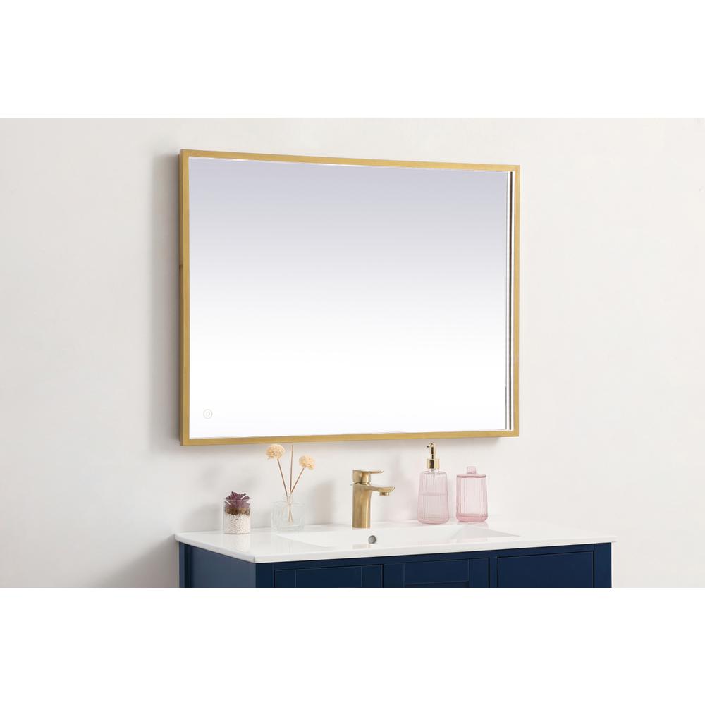 Pier 27x36 inch LED mirror with adjustable color temperature. Picture 3