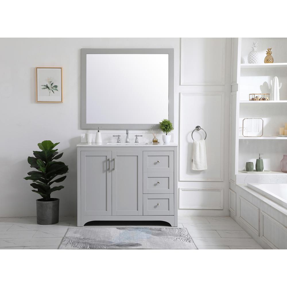 42 inch Single Bathroom Vanity in Grey with Backsplash. Picture 7