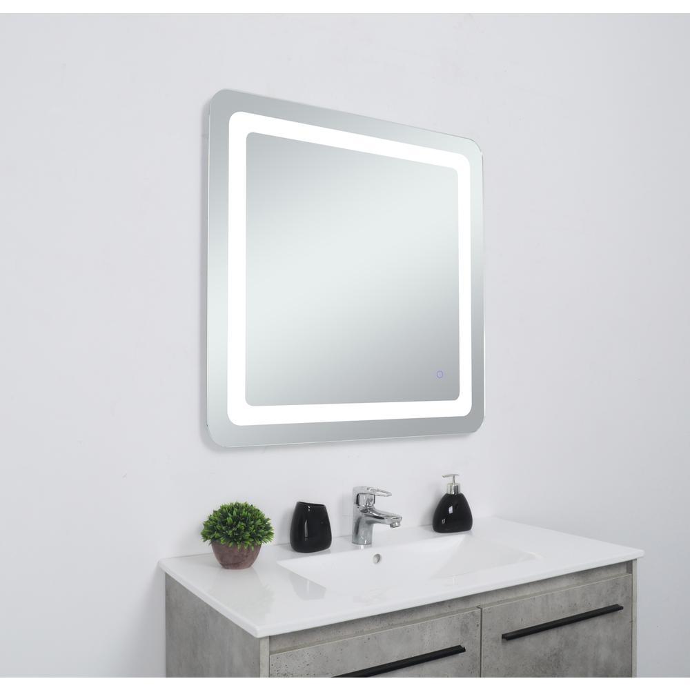 Genesis 30in x 30in soft edge LED mirror. Picture 4