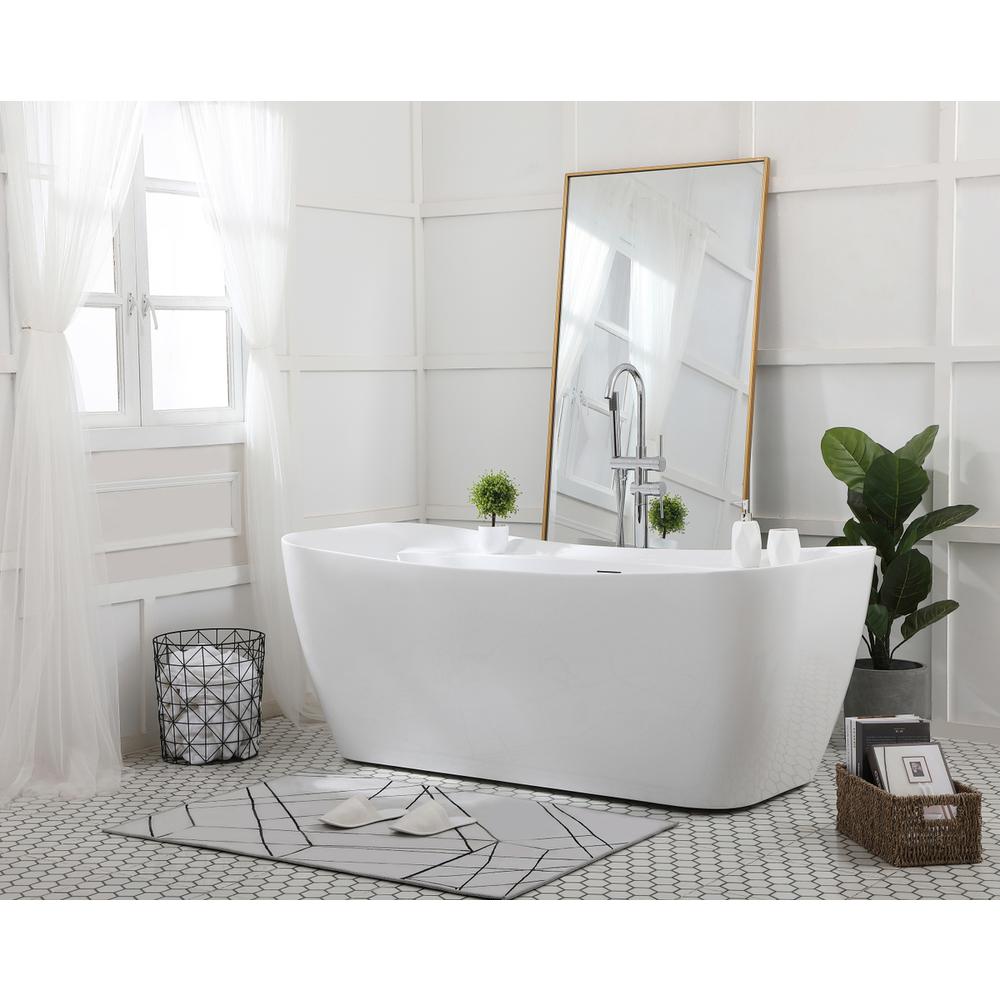 67 inch soaking bathtub in glossy white. Picture 2