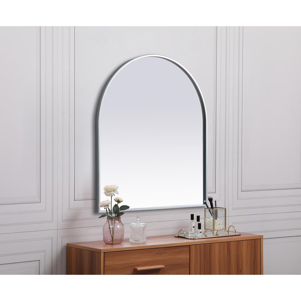 Metal Frame Arch Mirror 27x30 Inch in Silver. Picture 4