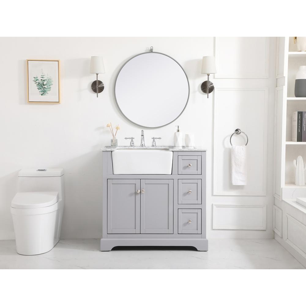 36 inch Single bathroom vanity in grey. Picture 4