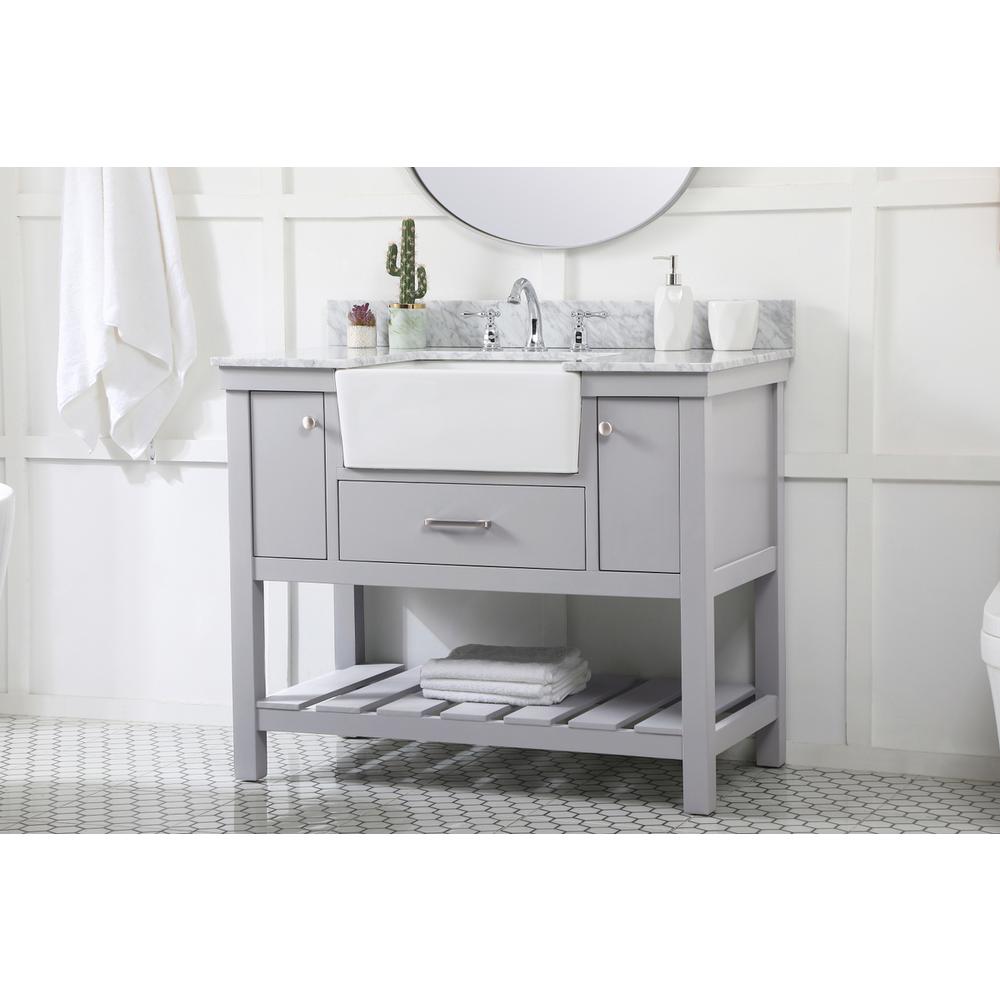 42 inch Single bathroom vanity in grey with backsplash. Picture 2