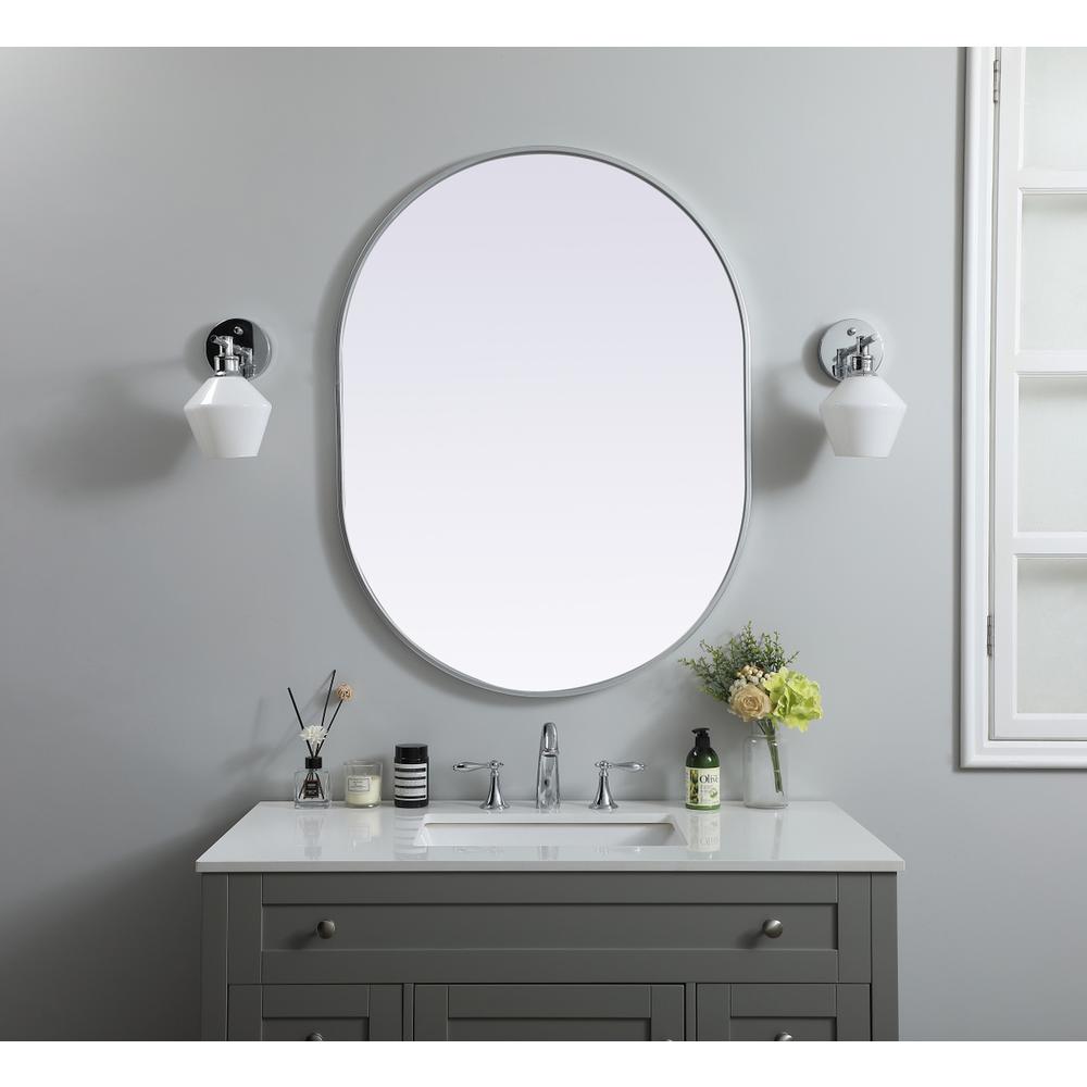 Metal Frame Oval Mirror 30x40 Inch in Silver. Picture 11