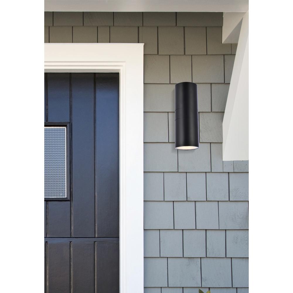 Raine Outdoor Wall in black. Picture 5