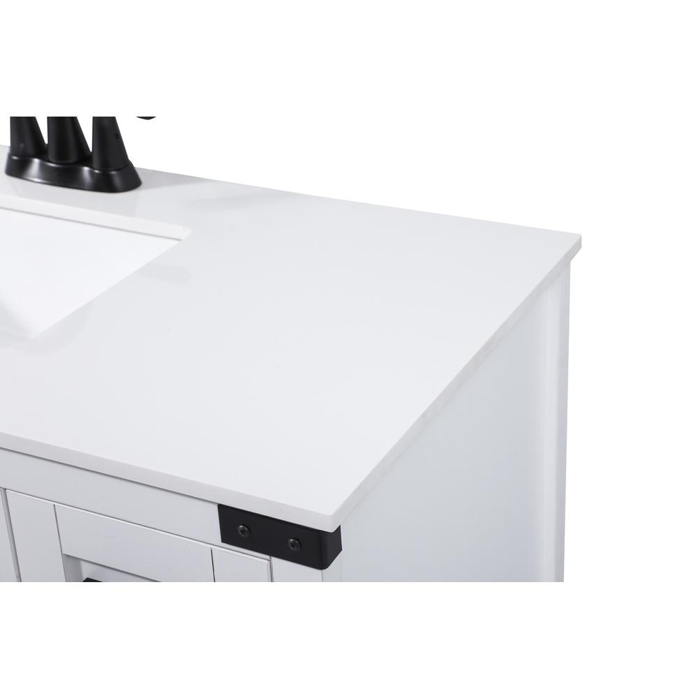 32 inch Single bathroom vanity in white. Picture 11