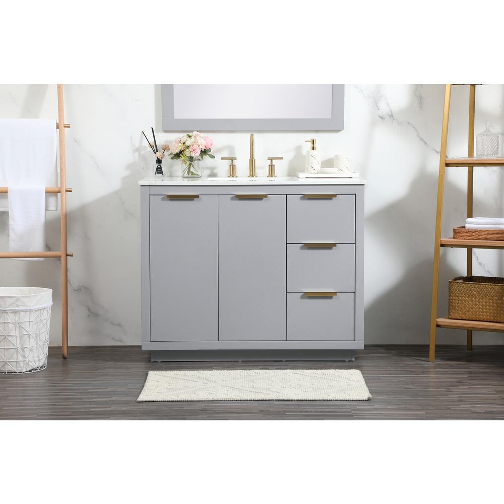 42 inch Single bathroom vanity in grey. Picture 14