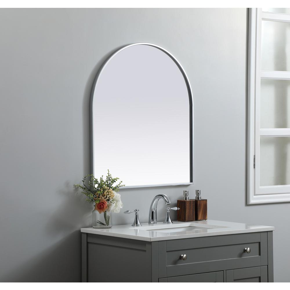 Metal Frame Arch Mirror 27x30 Inch in Silver. Picture 2