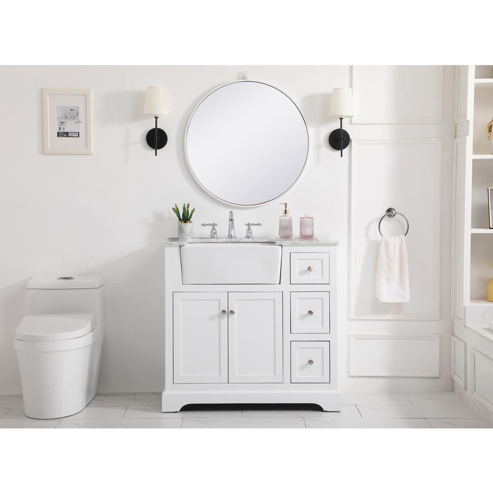 36 inch Single bathroom vanity in white. Picture 4