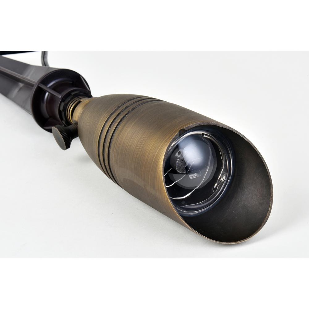 Outdoor Cast Brass spot light 3"w x 8.5"h. Picture 3
