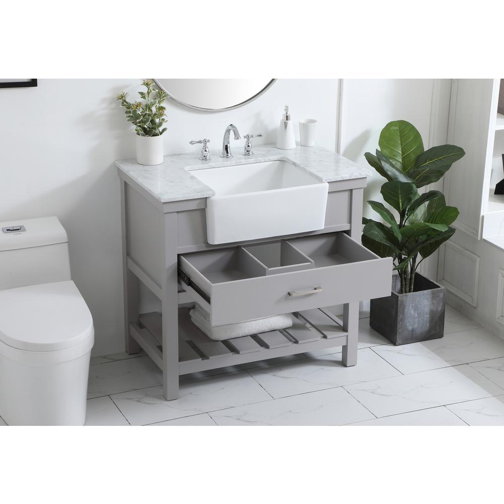 36 inch Single bathroom vanity in grey. Picture 3