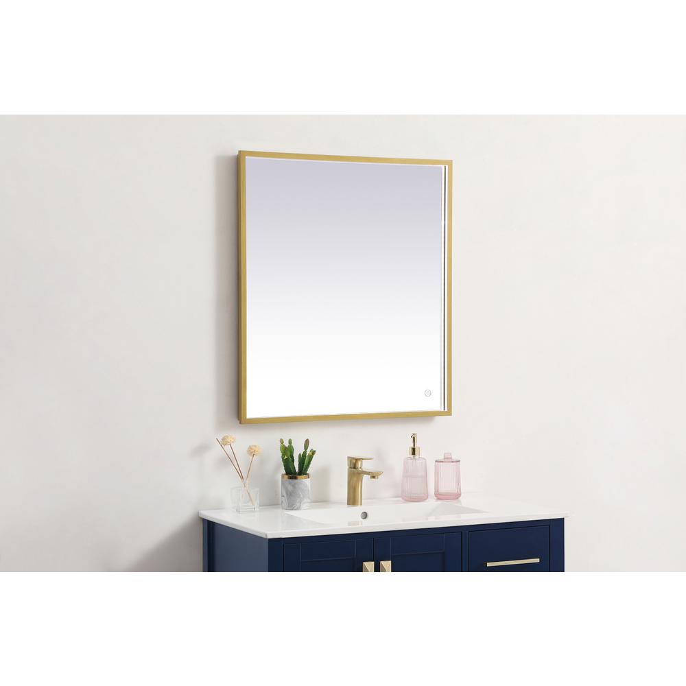 Pier 27x30 inch LED mirror with adjustable color temperature. Picture 4