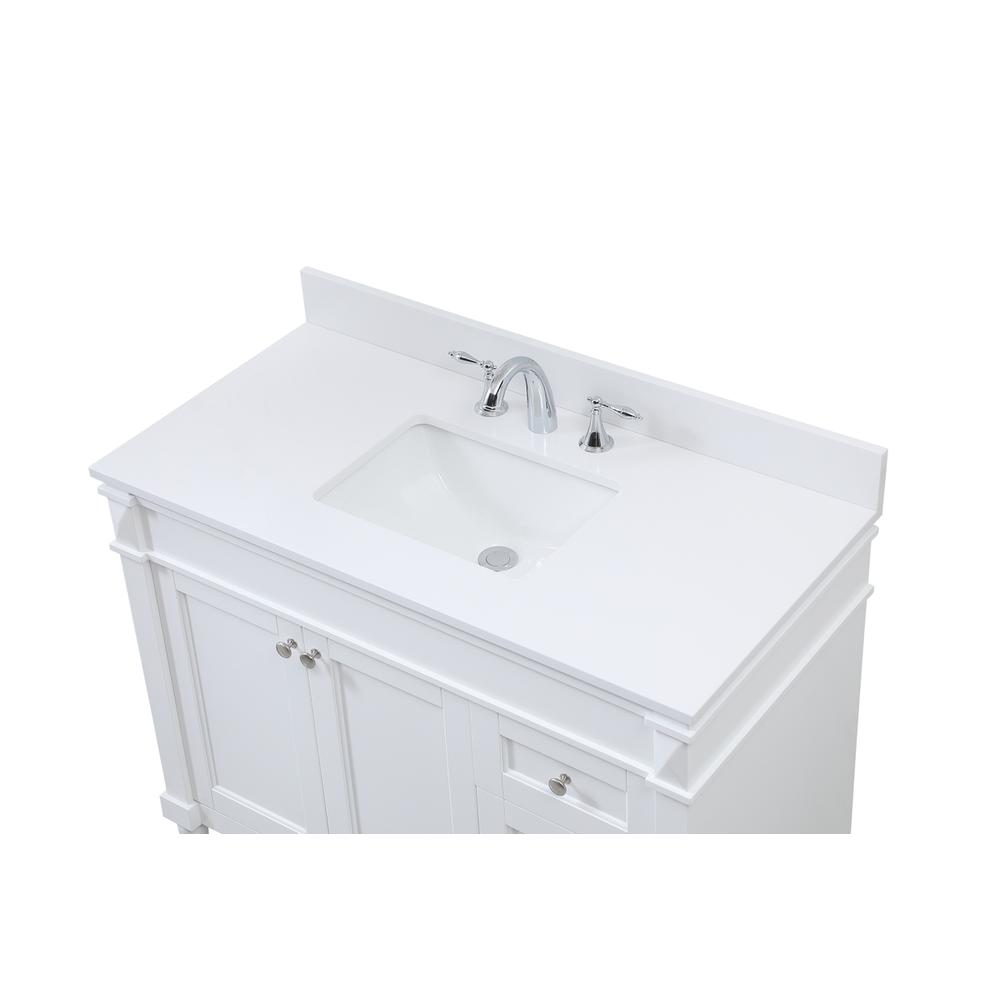 42 inch Single bathroom vanity in white with backsplash. Picture 10